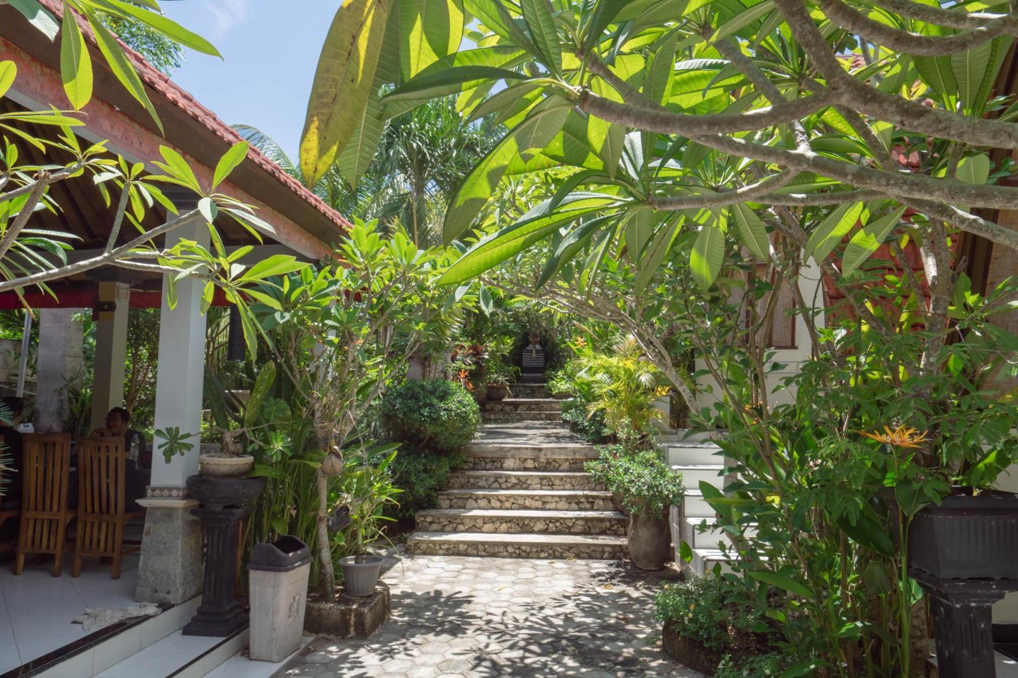 Ratu Cottage By Ourstory Travels Batununggul 외부 사진